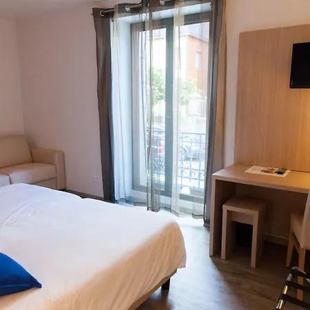 De La Gare Hotel 3*
